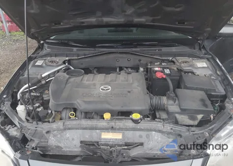 2011 Mazda Mazda3 S Sport z USA, uszkodzony, nr VIN JM1BL1K66B1901734